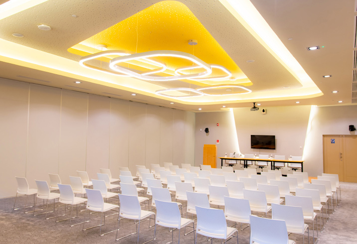 MEETING ROOM 1